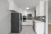 Kitchen, 2BR, 2BA - 900SF - About 4315 Don Tomaso Dr Apartments