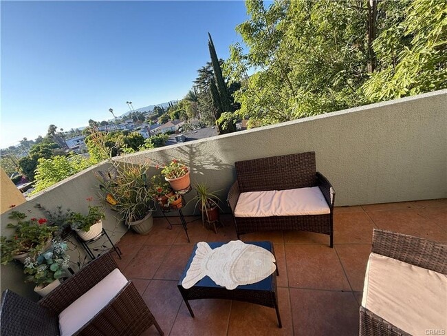 Photo - 14343 Burbank Blvd Condo Unit 305
