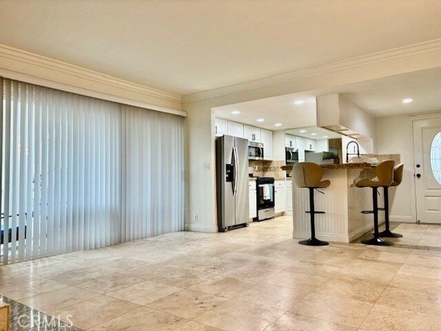 Photo - 904 W Balboa Blvd