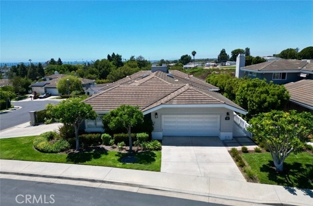 Building Photo - 915 Gardenia Way Rental