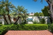 Photo - Iconic Upper East Setting with Front-Row Views of the Mission!