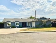 Photo - 143 S Pintado Dr House