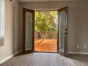 Photo - 1806 Soto St