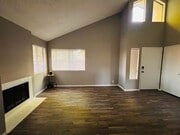 Photo - 1000 W Chestnut Ave