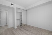 Bedroom Mirrored Closet - 2 bedroom 2 bedroom - 15755 Saticoy St Apartments