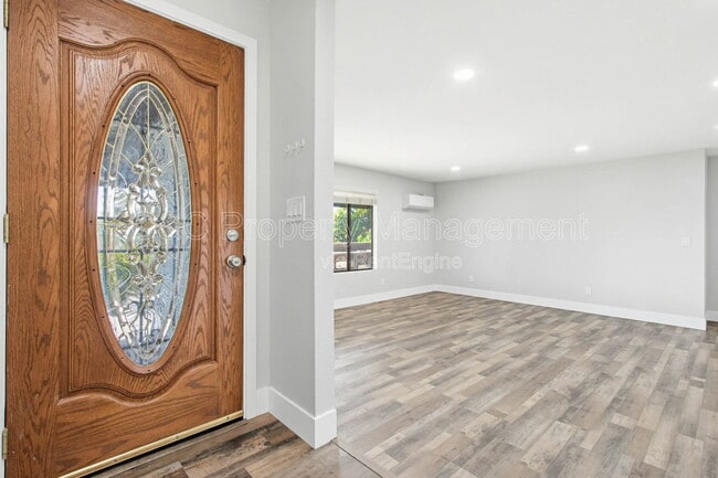 Building Photo - 25147 Jack Rabbit Acres