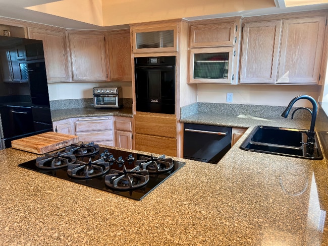 Photo - 1565 Eolus Ave