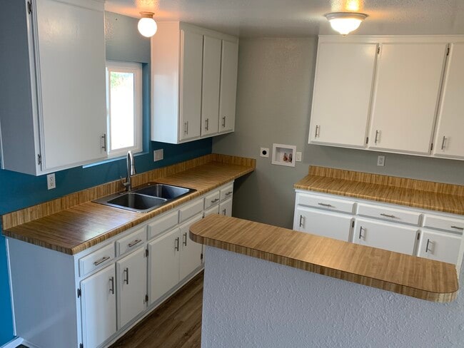 Photo - 207 Kenton Ave