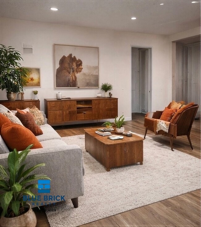 Photo - 4305 5th St Unit 7