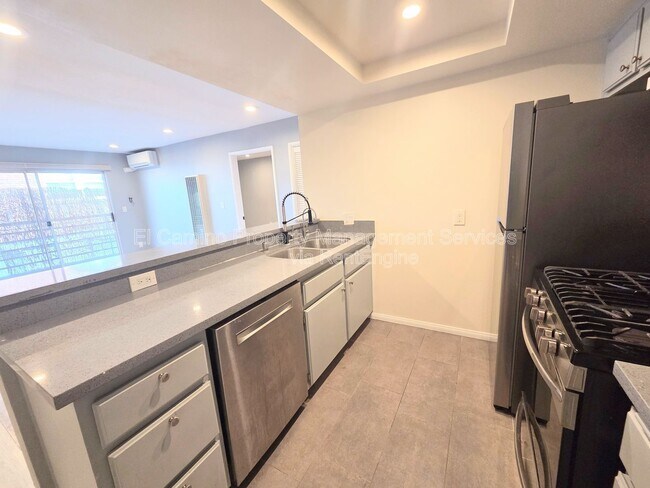 Photo - 327 Chestnut Ave Unit 105