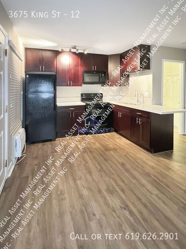 Photo - 3675 King St Unit 12