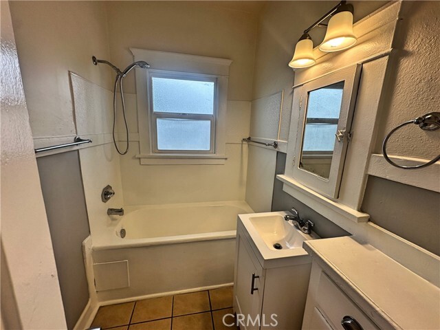 Photo - 242 Gaviota Ave