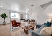 Photo - 5850 Vineland Ave Unit #5852-2