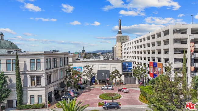 Photo - 351 N Sierra Bonita Ave Unit 2