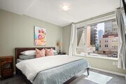 Photo - 300 W Beech St Townhome