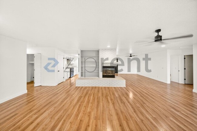 Photo - 7211 Amanda Way