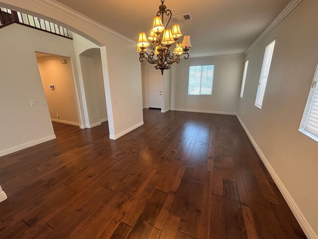 Photo - 2307 Thorncroft Cir