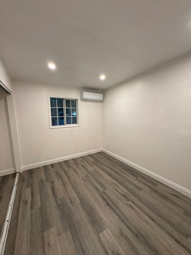 Photo - 12975 Corcoran Pl