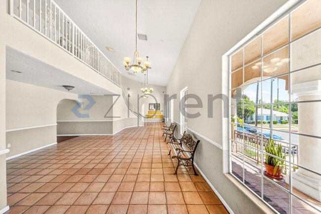 Photo - 14335 Huston St