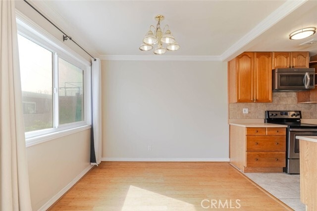 Photo - 1344 N Martel Ave Unit 303