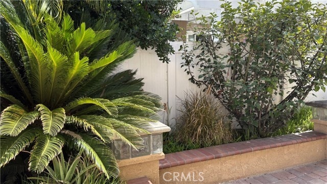 Photo - 10 Mira Mesa