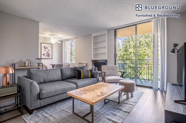 Photo - 535 Gayley Ave Apartment Unit FL3-ID192