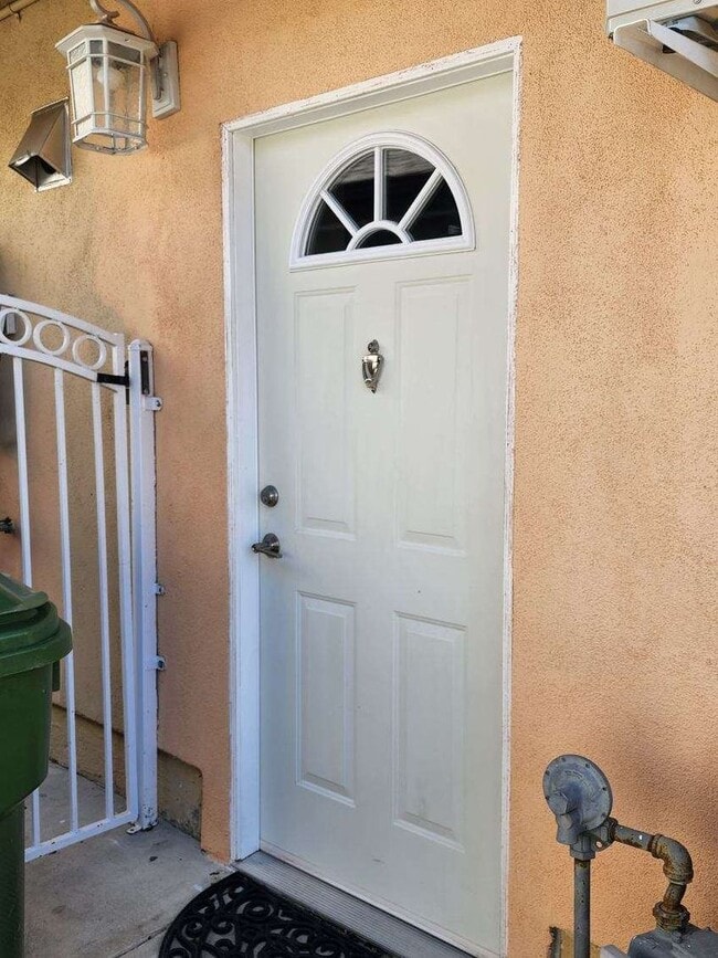 Photo - 10458 Brooke Ave