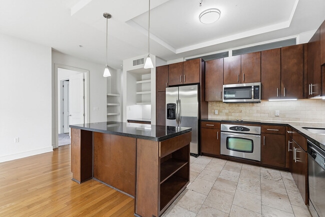 Photo - Broadstone Miracle Mile