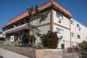 Photo - ced312 Apartments