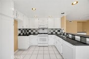 Photo - 280 Cattail Cir House