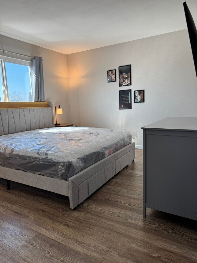 Photo - 3619 43rd St Unit Apt 6