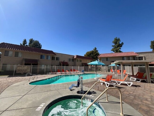 Photo - 82567 Ave 48 Ave