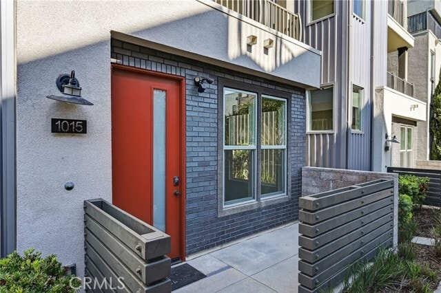 Photo - 1015 Somerton Dr