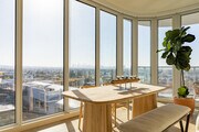 Floor to Ceiling Windows - Jardine Hollywood