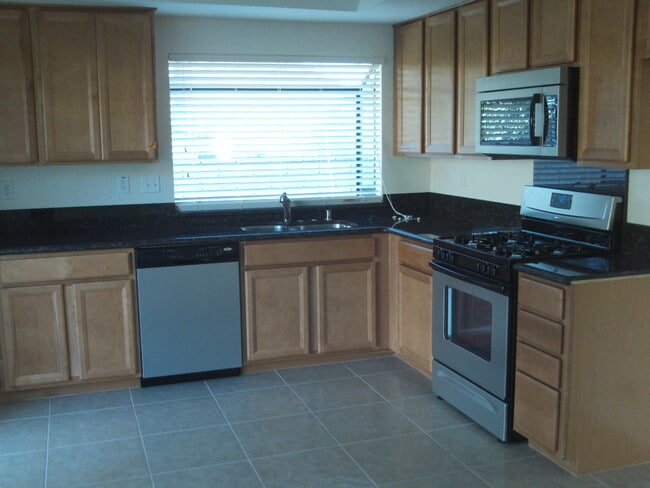 Photo - ( ( ( Coming Soon ) ) )  3 bed 2.5 bath La...