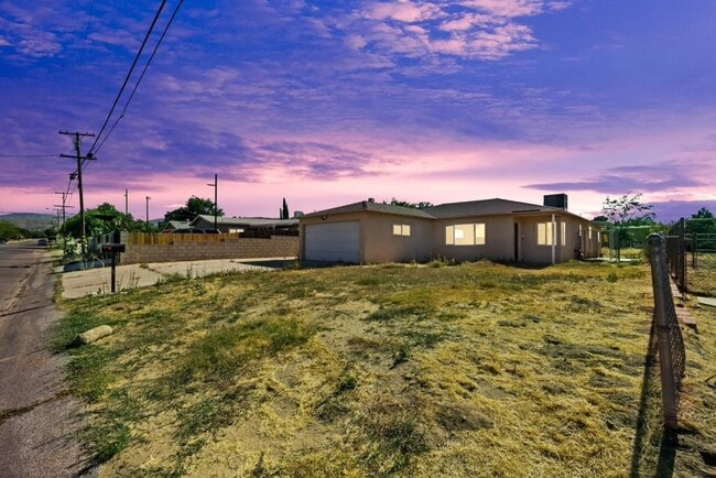 Photo - 42215 52nd St W