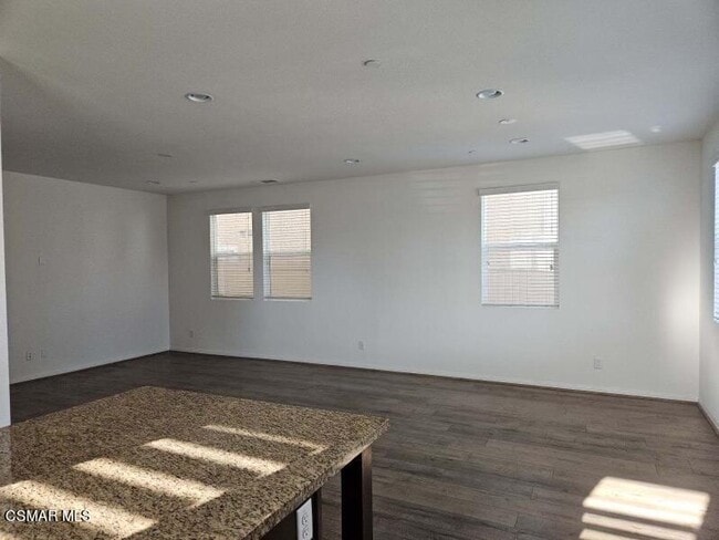 Photo - 8648 Winnetka Ave