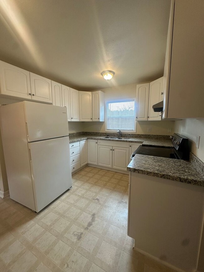 Photo - 511.5 N A St