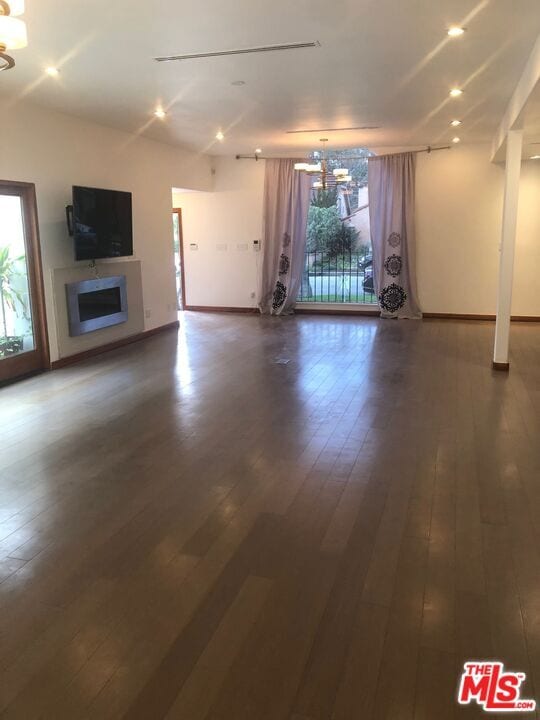 Photo - 128 S Carson Rd