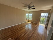 Photo - 1002 N Glenoaks Blvd