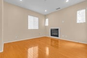 Photo - 51 Danbury Ln