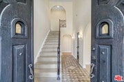 Photo - 209 N Doheny Dr House