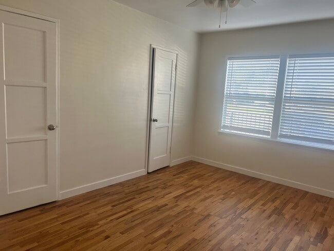 Building Photo - 4206 Leimert Blvd Unit 4212