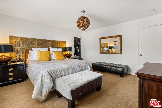 Photo - 3252 Park Ln