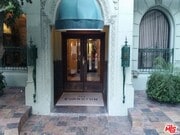 Photo - 630 S Kenmore Ave Unit 300