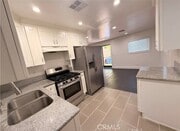 Photo - 4563 Lexington Ave