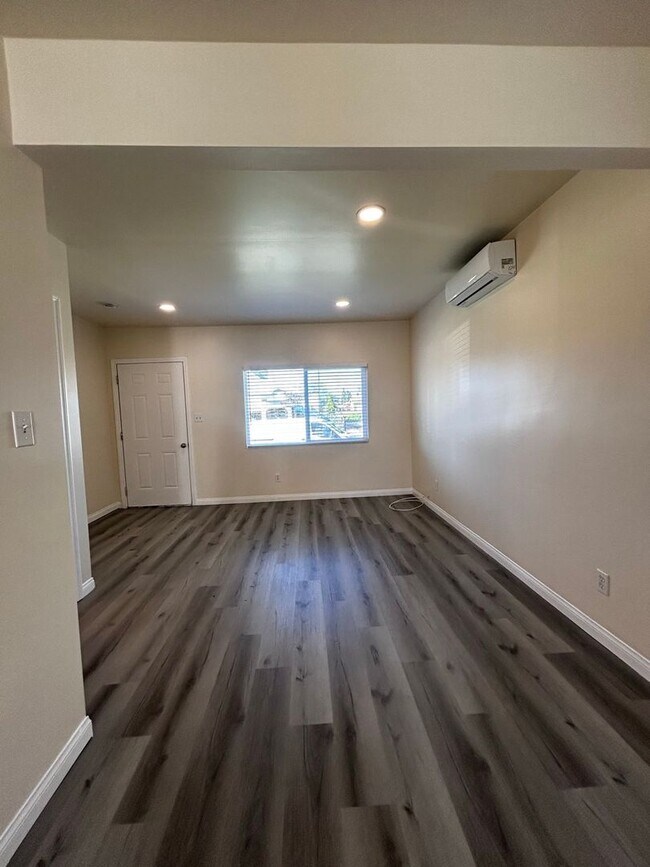 Photo - Bradshawe Unit 710