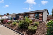 Photo - 8685 Longwood St