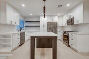 Photo - 13906 Sylvan St House