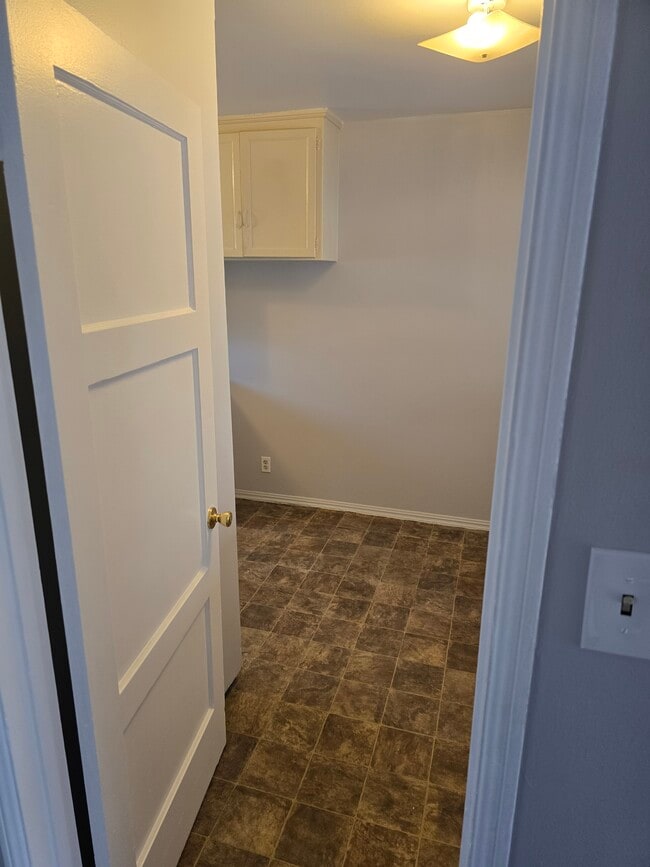 Photo - 8927 Reading Ave Unit 8927 Reading Ave